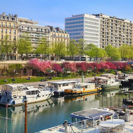 5 Min From Gare De Lest Lively & Cultural Area