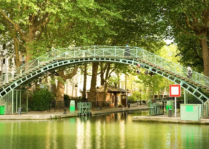 Apartment 5 Min From Gare De Lest Lively & Cultural Area *